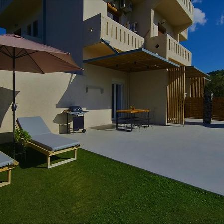 Gratelia Apartment Damnoni Bagian luar foto