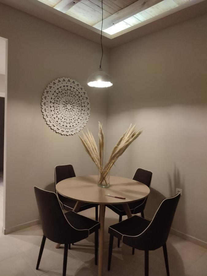 Gratelia Apartment Damnoni Bagian luar foto