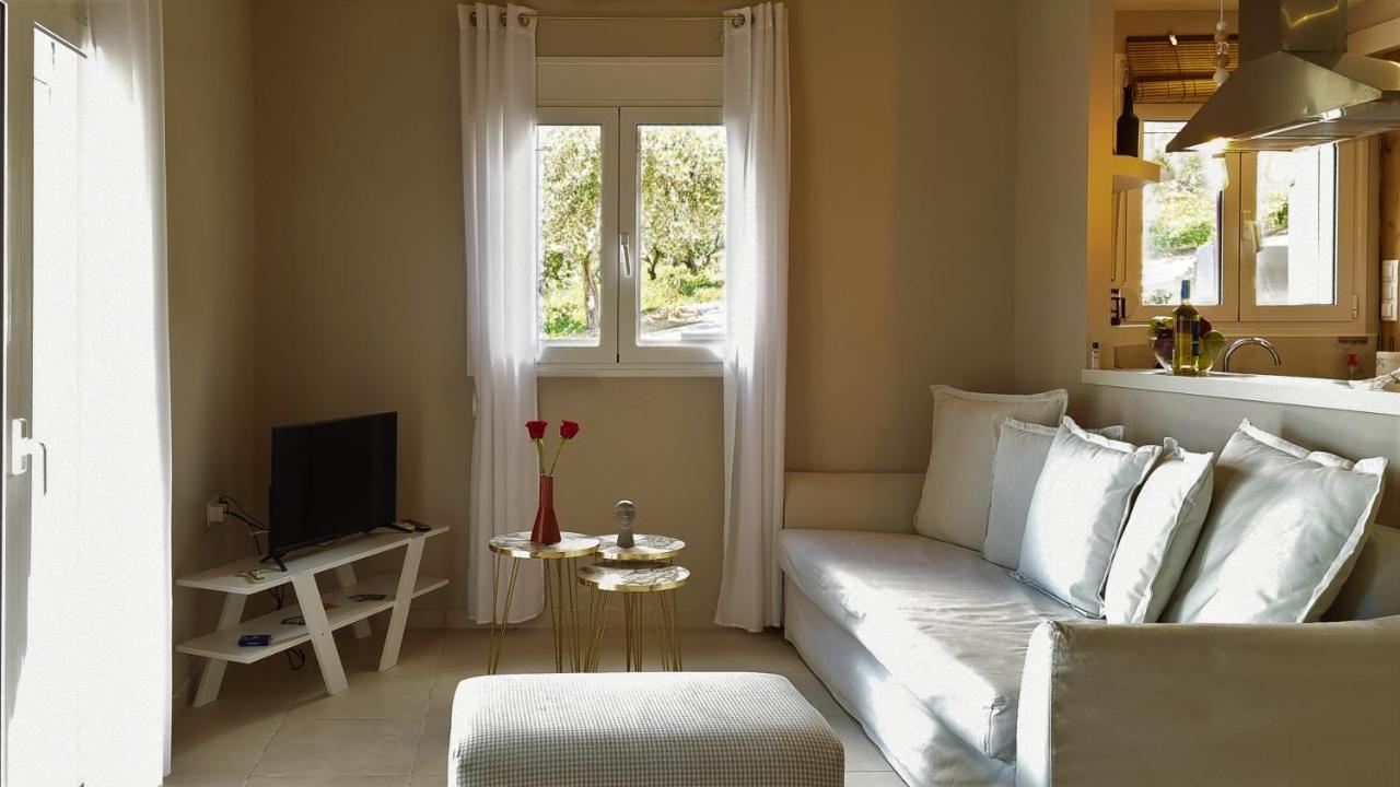 Gratelia Apartment Damnoni Bagian luar foto