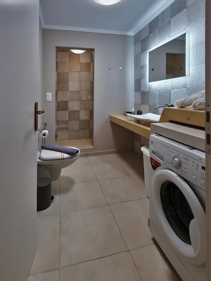 Gratelia Apartment Damnoni Bagian luar foto